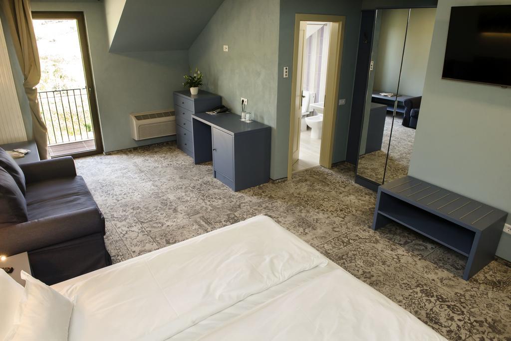 Sarea-N Bucate Hotel Турда Екстериор снимка