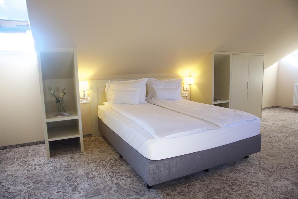 Sarea-N Bucate Hotel Турда Екстериор снимка