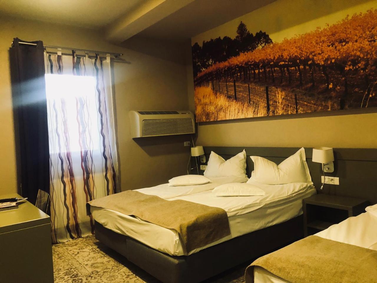 Sarea-N Bucate Hotel Турда Екстериор снимка